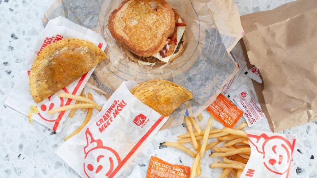 McDonald’s and Burger King rival shuttering 100s of restaurants